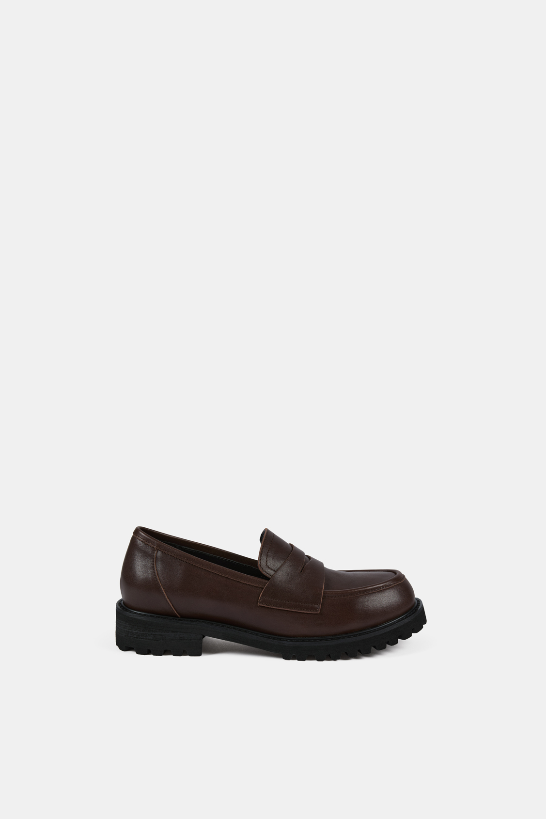 SUNCOO LOAFERS